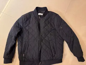 CALVIN KLEIN 네이비 퀼팅 자켓 MA-1