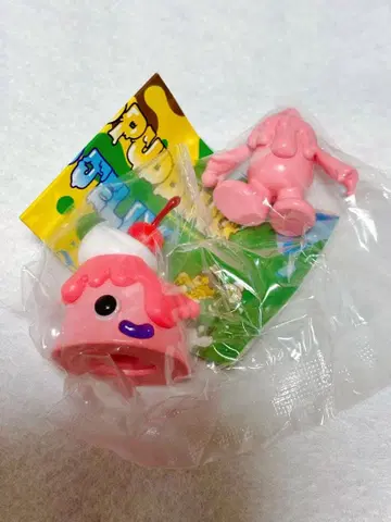 뽁뽁이 쉐이크 피규어 핑크