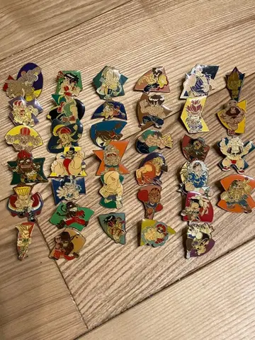 스트리트 파이터 캐릭터 핀 배지