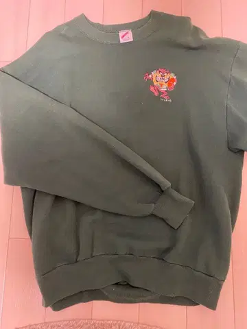 구제 의류 90년대 맨투맨 태즈매니안 데빌 자수