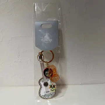 리멤버 미 미겔 키체인 디즈니 스토어