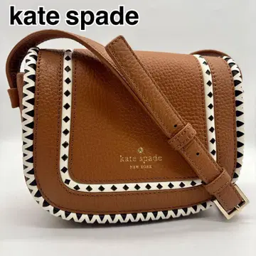 새상품급 케이트 스페이드 가죽 숄더백 브라운 가죽 세련됨