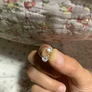 크리스탈 스터드 귀걸이