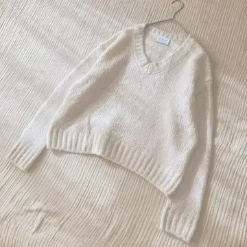 유나이티드 애로우즈 팬시 V넥 니트 아이보리