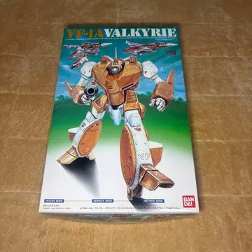 마크로스 VF-1A 발키리 미조립 BANDAI