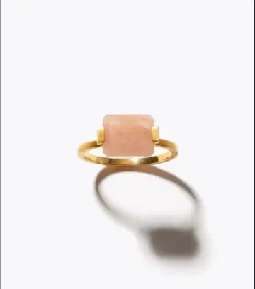 알티다우드 ARTIDA OUD 한정판 반지 피치 문스톤