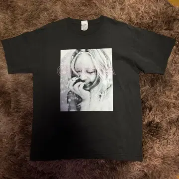 찬미나 티셔츠 M 사이즈