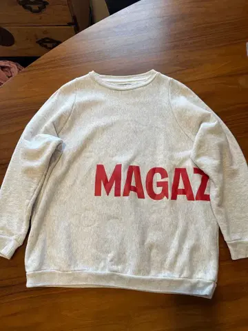 THIRD MAGAZINE 빅 로고 맨투맨