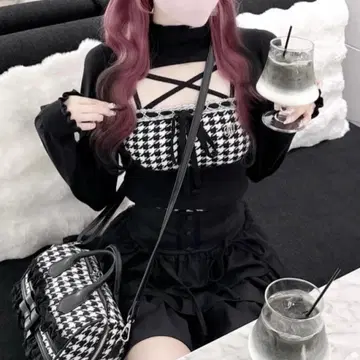 허니뮤우 이모짱 하운드투스 체크 하이넥 앙상블 상의