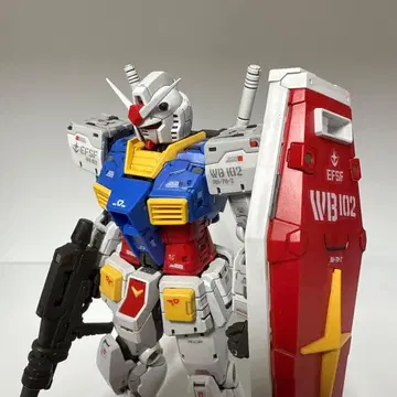 RG 1/144 RX-78-2 건담 Ver.2.0