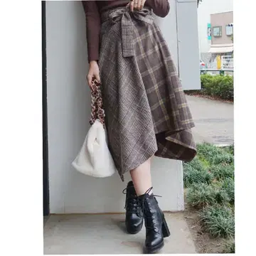MERCURYDUO (머큐리 듀오) 블로킹 체크 스커트