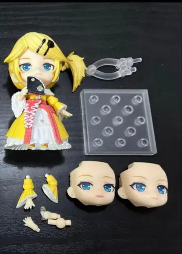 넨도로이드 카가미네 린 악의 딸 한정 판매 릴리안느