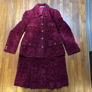 새상품급 와인 레드 스커트 셋업