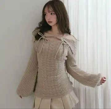 andmary Aura 케이블 니트 탑