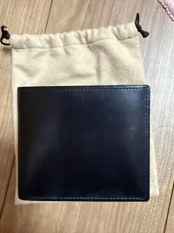 가죽제 접이식 지갑 블랙 브라운