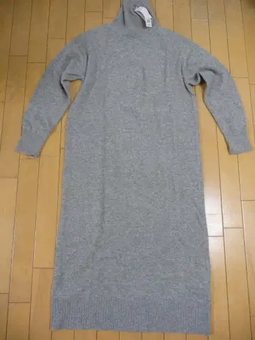 BEAMS B:MING 터틀넥 니트 롱 원피스 그레이