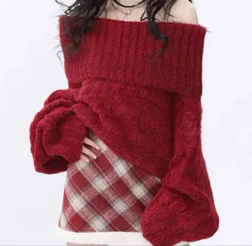 오프숄더 버건디 상의