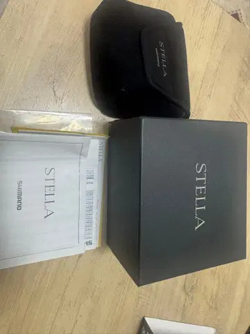 SHIMANO 22 스텔라 C3000XG 새상품급 릴링감 우수