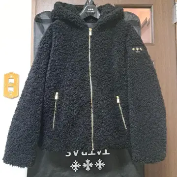 TATRAS 이파마 보아 블루종 블랙 02 행거, 의류 포함