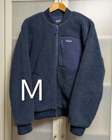 patagonia 봄버 자켓 네이비