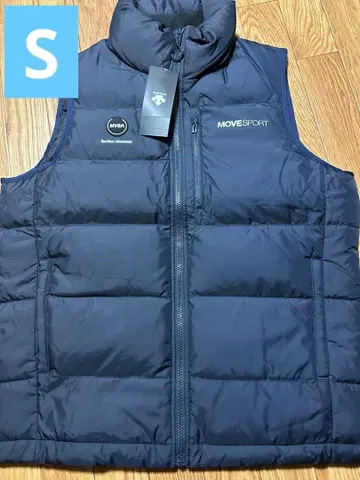 데상트 MOVE SPORT 다운 베스트 네이비 S 사이즈