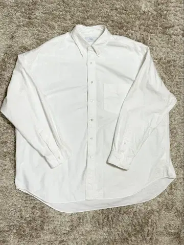 그라프 페이퍼 Oxford 오버사이즈 B.D. 셔츠 화이트