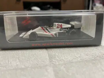 F1 제임스 헌트 Hesketh 1/43 미니카 Spark