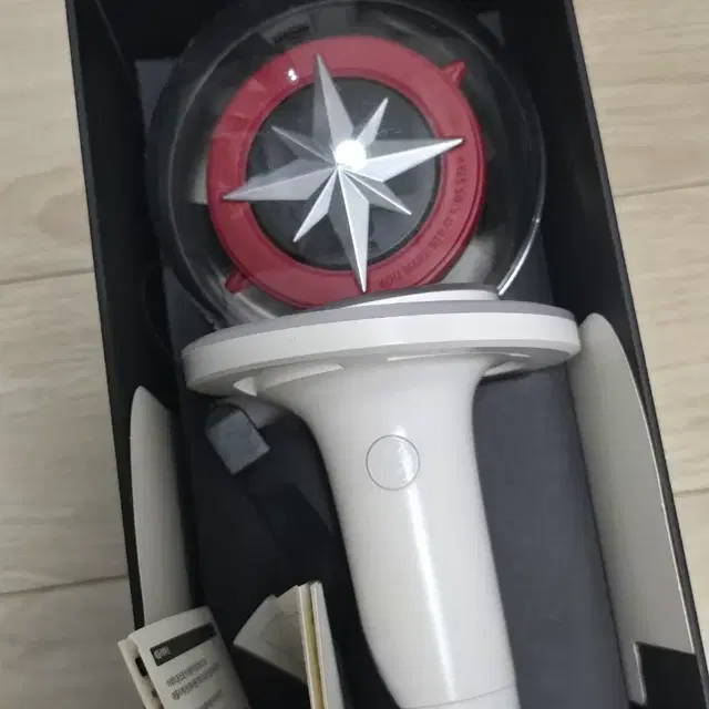 스트레이키즈 스키즈 응원봉 나침봉 ver.2 양도합니다!