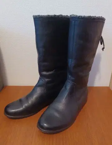 프레타 워킹 하프 부츠 블랙 천연 가죽 부츠 23.5cm