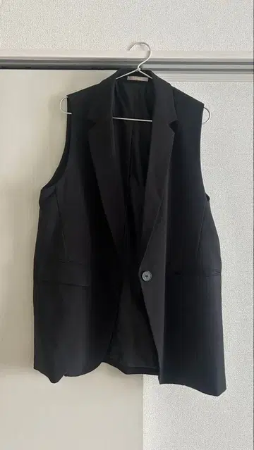 블랙 슬리브리스 베스트