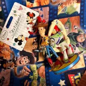 우디 버즈 라이트이어 피규어 오너먼트