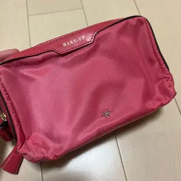 새상품급 안야 힌드마치 메이크업 파우치 핑크