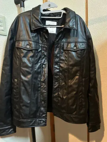 ZARA 블랙 가죽 자켓 L