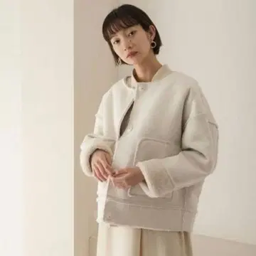 KBF 화이트 자켓 데님