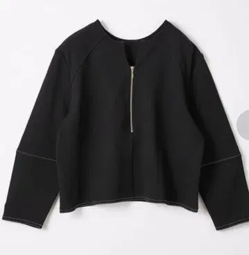 블랙 지퍼 크롭 상의