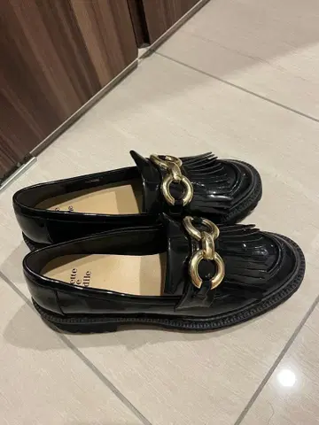 오데트 에 오딜 비트 킬 로퍼