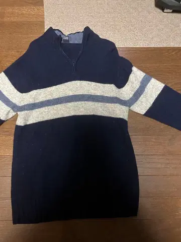 GAP 네이비 그레이 스트라이프 하프 지퍼 니트