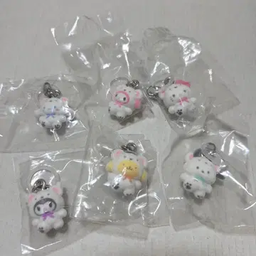 산리오 캐릭터즈 메지루시 액세서리 복슬복슬 스노우 컴프