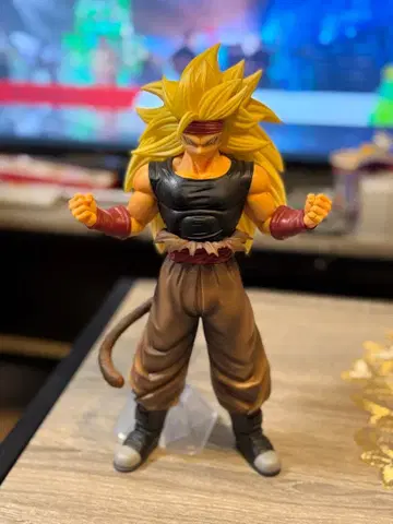 드래곤볼 히어로즈 제일복권 C상 흑의의 전사(초사이어인 3)