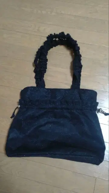 라메 믹스 블랙 토트백