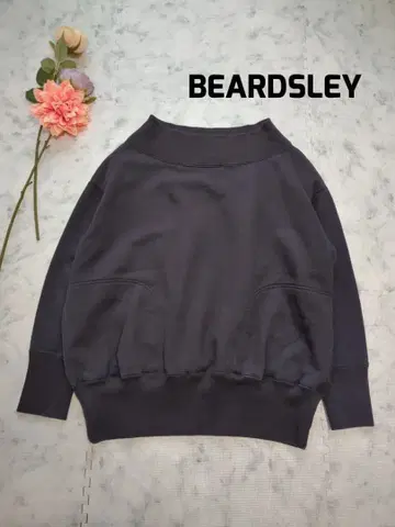 BEARDSLEY 비어즐리 맨투맨