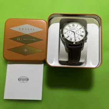 FOSSIL 쿼츠 손목시계 화이트 다이얼 브라운 가죽
