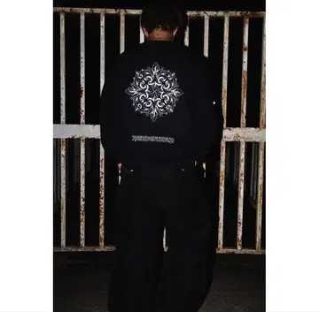 ARABESQUE CLOVER black trainer (black)