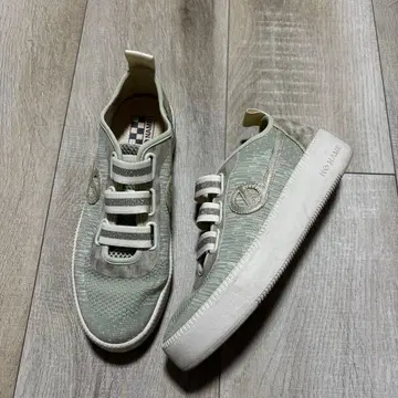 NO NAME 노네임 JAVA 스니커즈