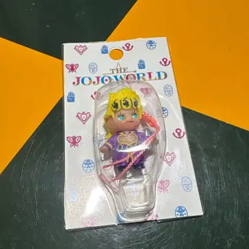 새상품 THE JOJO WORLD 큐피 콜라보 스트랩 죠죠