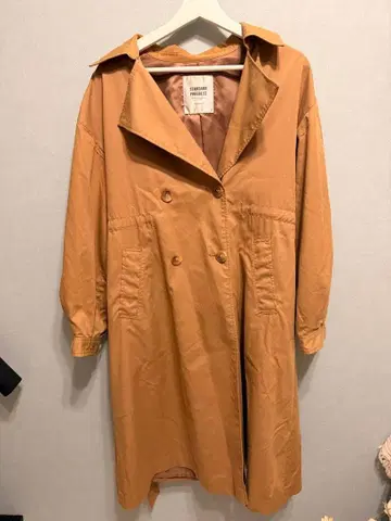 PAGEBOY 베이지 더블 브레스트 트렌치코트