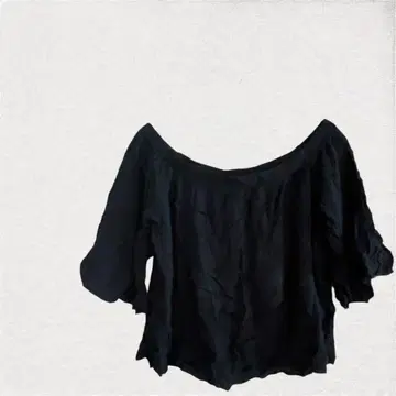 AMBIANCE 오프숄더 블랙 블라우스