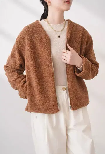 새상품 UNITED ARROWS 보아 숏 자켓