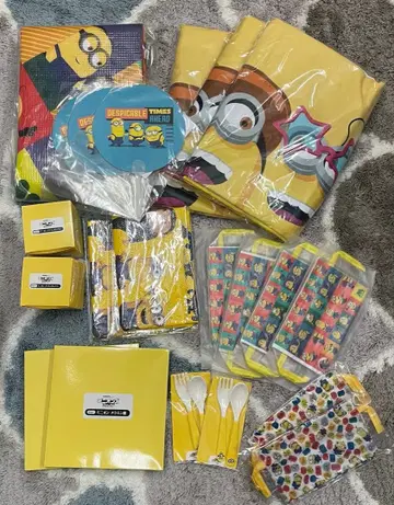 내일까지! 미니언 세트 LAWSON 모스버거 콜라보 묶음 판매