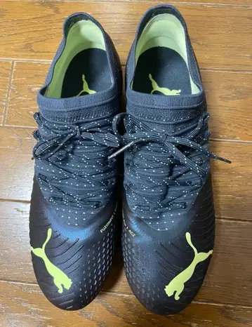 PUMA 새상품급 축구 스파이크 퓨처Z 2.4 HG/AG